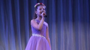 Екатерина Капитова - песня "Девочка-весна"