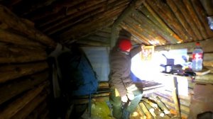 Ночевка в Землянке в Мороз. Испытание морозом . Жизнь и быт в Лесу . В Лесу как Дома !