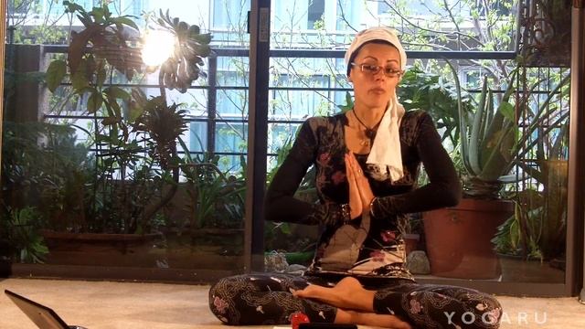 ЛЕКЦИЯ: "ПРОРАБОТКА КАРМЫ" YOGA LIVE смотреть онлайн