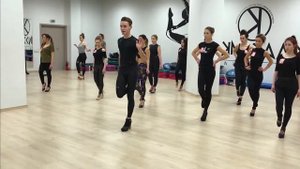 Уроки дефиле на курсе Ярослава Орлянского