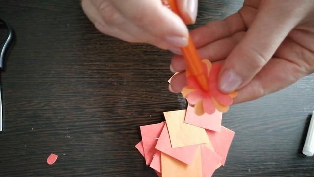 Красивая цветущая веточка. Поделка своими руками. Объемная аппликация.