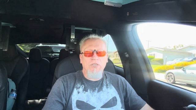 DrKru новые публикации в Instagram знак или хочет что то сказать #drkru #вамерике #работавамерике