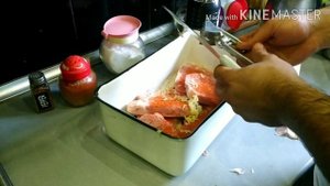 Маринуем замороженные стейки индейки
