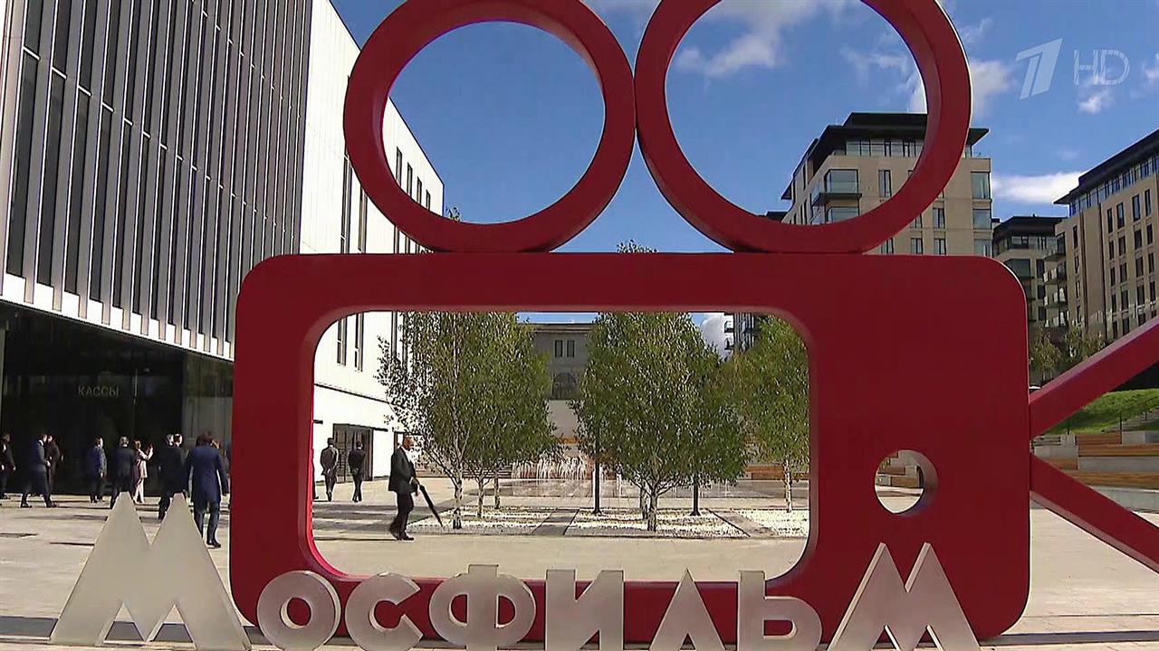 К завершению подходят строительные работы в киноцентре и павильонах "Мосфильма"