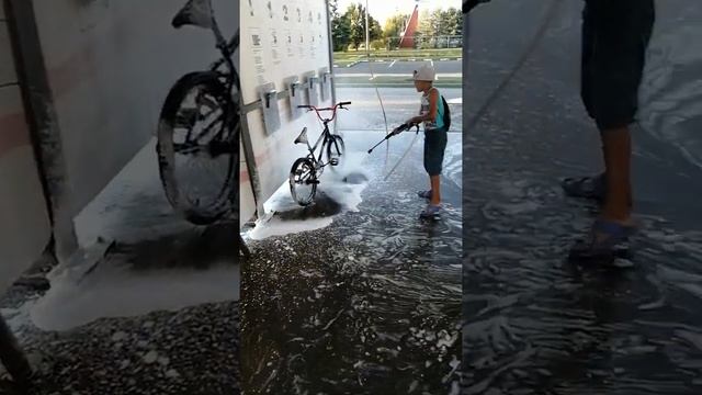 БМХ на автомойке смотреть онлайн