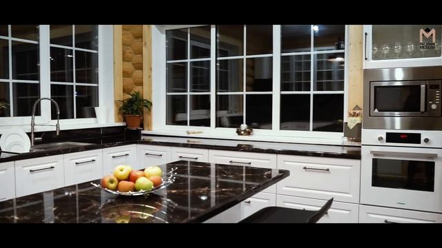 Обзор кухни в частном доме, в посёлке Обозерский