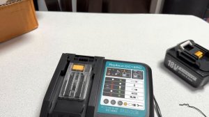 Пришел аккумулятор для гайковерта