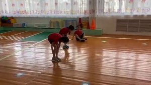 1 вариант игры «Хороҥ от үрдүнэн ыстаныы»