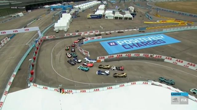 Lucid Fraud - Is Lucid Air Vaporware? - Reaction Video to Lucid Motors смотреть онлайн