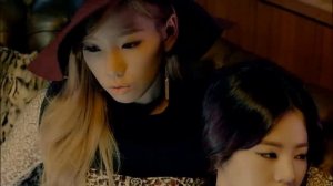 GIRLS' GENERATION - Divine (Official Video)