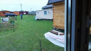 Бытовка дачная 7х3 с двухскатной крышей со сборкой на участке