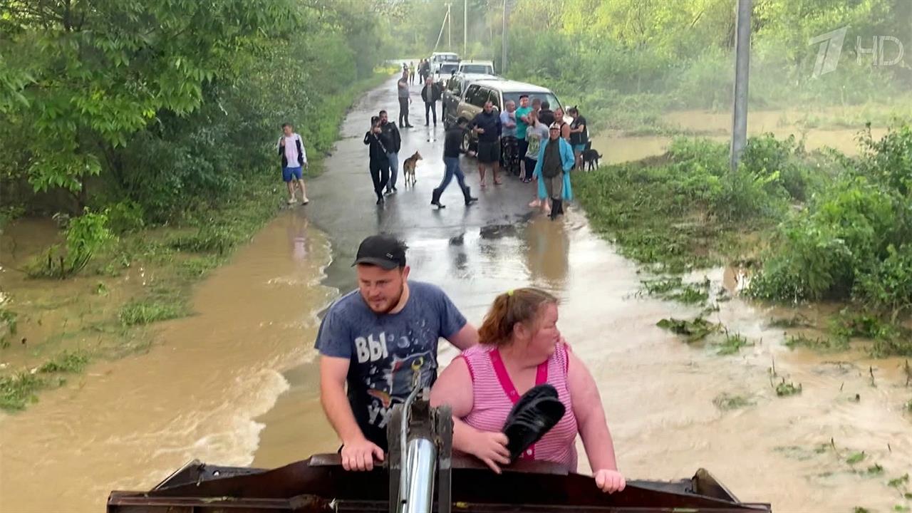 В Приморье восстановлено движение по федеральной трассе, ранее прерванное из-за подтопления