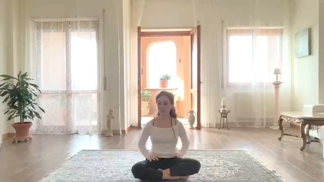 БАНДХА В СУРЬЯ НАМАСКАРА смотреть онлайн