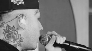 Lazza - 100 MESSAGGI (testo lyrics)