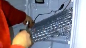 Замена тэна оттайки испарителя на холодильнике Samsung.mp4
