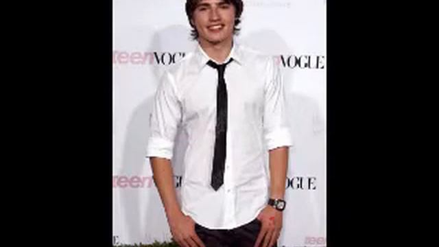 Angels Cry (Gregg Sulkin Video) смотреть онлайн