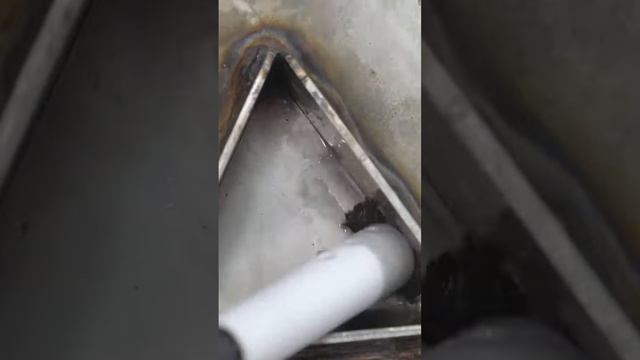 Электрохимическое удаление цветов побежалости нержавейки на образце с труднодоступными швами #shorts смотреть онлайн