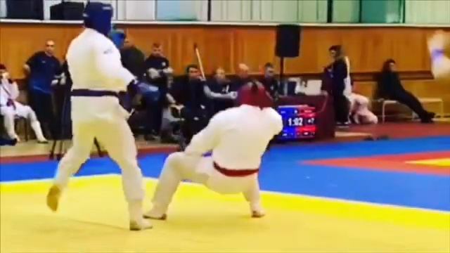 Комбинации ударов ногами смотреть онлайн