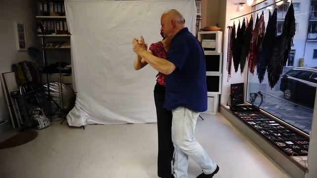 Rostocktango: Tangolesson Volcada aus dem Gehen смотреть онлайн