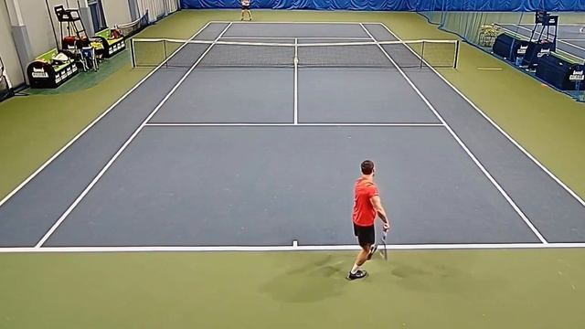 Борец vs Волейболист (теннис)