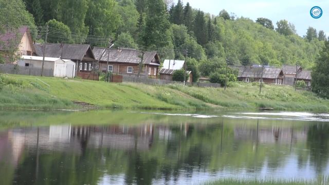 Русалочки!!!Велика Россия а гармонь у нас одна на всех!!