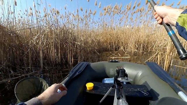 Поплавок в Марте Карась и Красноперка L дуплет на один крючок