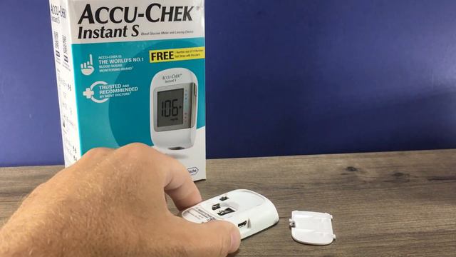 ACCU CHEK Instant S Battery Change | Battery Charging Is Not An Option