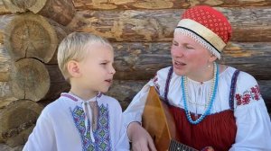 «сидели два медведя»- шуточная песня