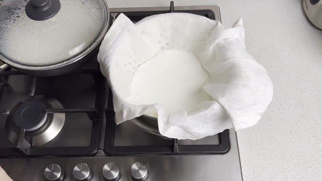 КАК ПРИГОТОВИТЬ ТВОРОГ НА КЕФИРЕ НА СКОВОРОДЕ? Домашний творог своими руками, просто и быстро