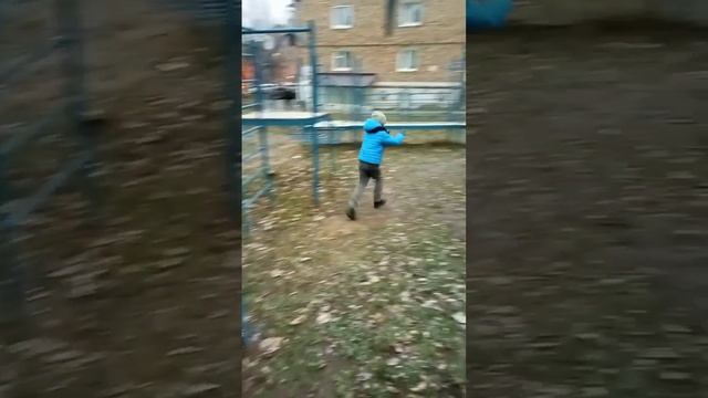 Прохождение локации на детской площадке # 3 смотреть онлайн