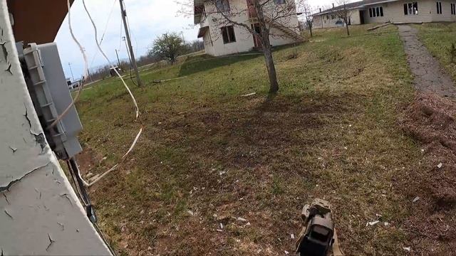 U.S. Army Special Forces Soldier Tries Airsoft & Nearly Dies From Cringe - Part 2 смотреть онлайн