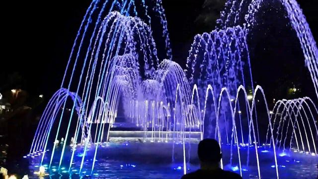 Краснодар, поющий фонтан Аврора