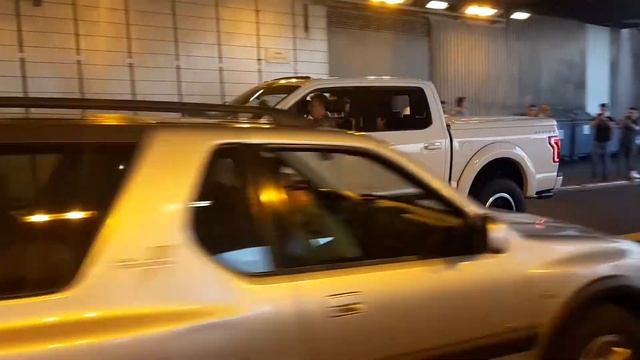 Ferrari 599 GTB & Ford F150 Shelby Raptor Monaco смотреть онлайн