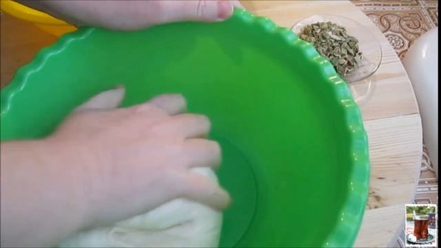 ПРОСТОЙ РЕЦЕПТ ВКУСНОГО ХЛЕБА с семенами тыквы. Balqabaq toxumu ilə çörək resepti. BREAD смотреть онлайн