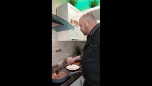 ФИЛЕЙНАЯ ВЫРЕЗКА ГОВЯЖЬЯ ЖАРЕНАЯ