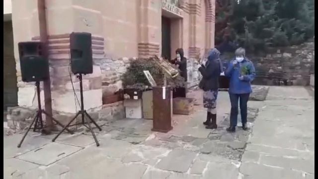 Православни християни изпълниха храм „Свети Йоан Предтеча” в Кърджали на Цветница