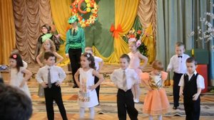 Танец Скачу-скачу я на коне - весело с папой мне!