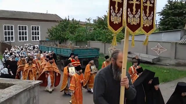 Крестный ход в Екатерино-Лебяжском Николаевском монастыре 22 мая 2017 г.
