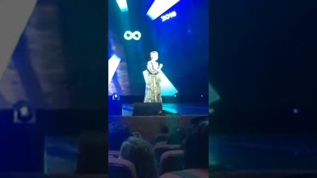 Юля Якимова. О детях, роскоши и мире.
