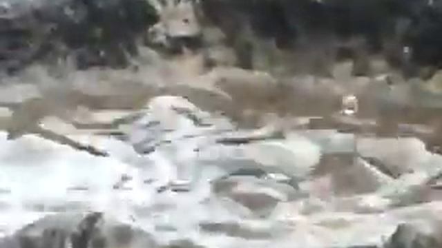 Rain slomo with Fujifilm HS20 - 160fps смотреть онлайн