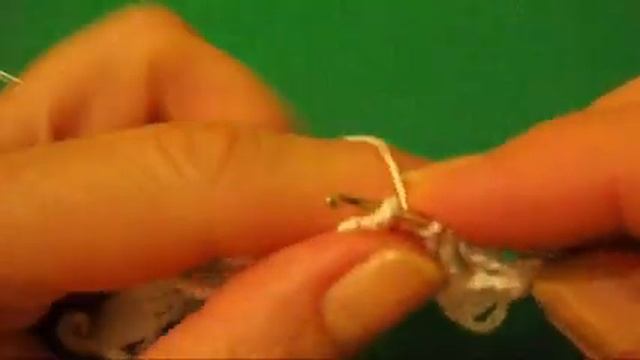 САЛФЕТКА - РОМАШКА (БРЮГГСКОЕ  КРУЖЕВО). ЧАСТЬ 2