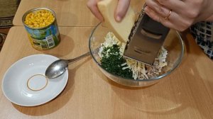 Салат с курицей и кукурузой