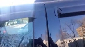 Ключ в салоне, дверь заблокировалась. Что делать?