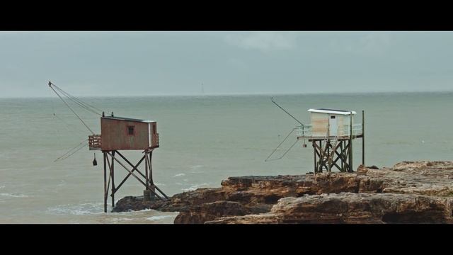 Experimental - Canon EOS M - Magic Lantern 4K 30fps 14bit - x4 RIFE Frame Interpolation смотреть онлайн