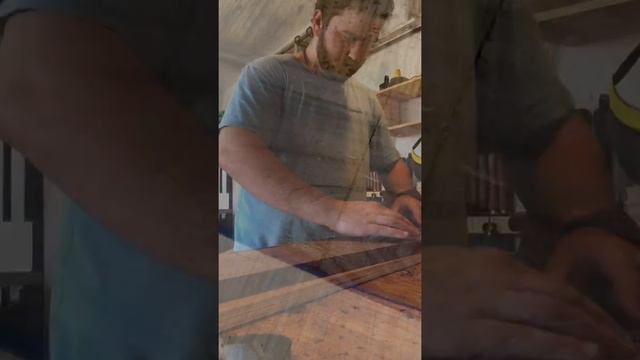 Building a Humidor смотреть онлайн