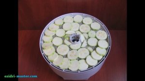 Сушка кабачков, баклажанов и огурцов на зиму | Сушеные овощи