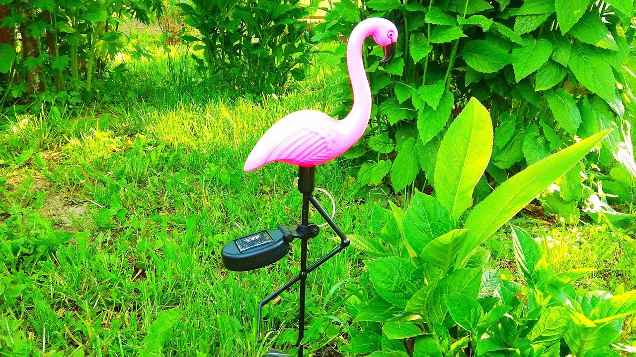 Садовый светильник VNL Розовый фламинго / Garden lamp VNL Pink Flamingo