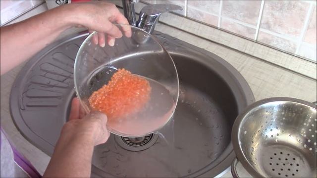 Посолить красную икру очень даже просто. Красная икра горбуши.