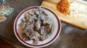 Фасолевый суп из костей свиной рульки