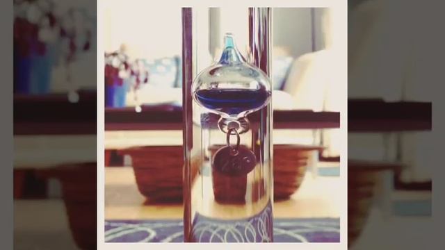Galileo thermometer. смотреть онлайн